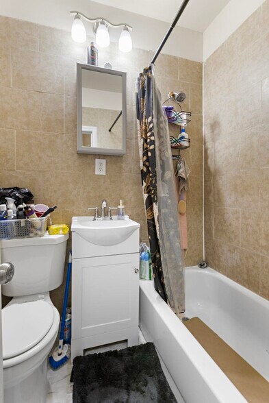 More Photos Of 91 Bergen Ave, Jersey City Apartments For Sale