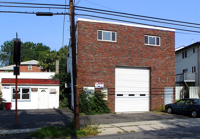 Primary Photo Of 165 Hackensack St, East Rutherford Warehouse For Lease