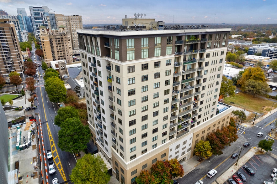 More Photos Of 565 Peachtree St NE, Atlanta Apartments For Lease