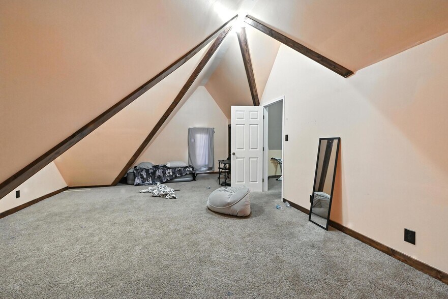 More Photos Of 801 W Washington St, Petersburg Storefront Retail Residential For Sale