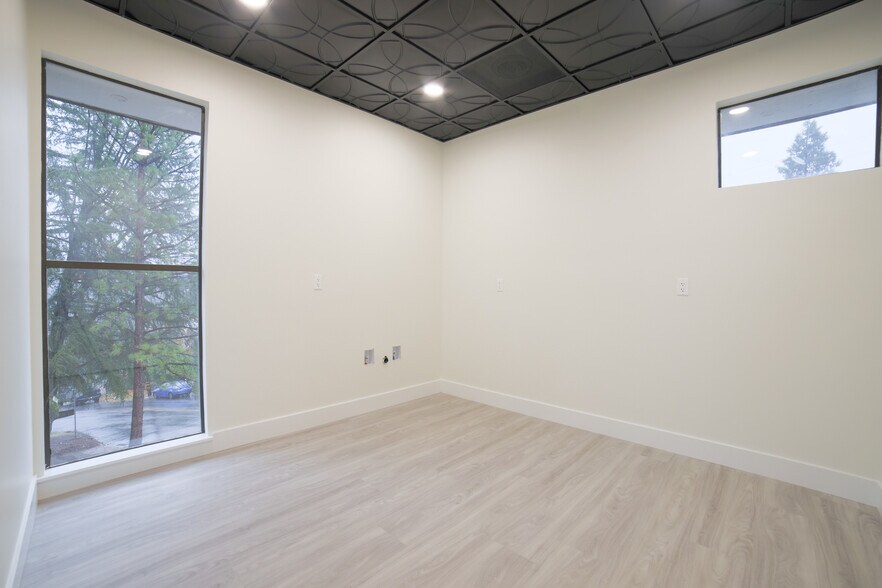 More Photos Of 3150-3152 Gilmore St, Placerville Office For Lease