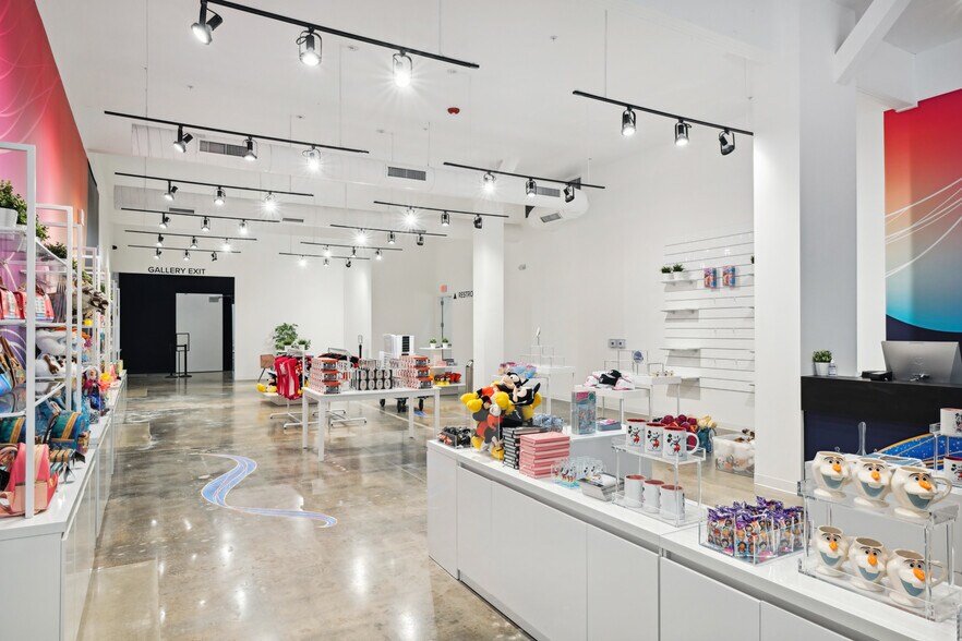 More Photos Of 159 Armour Dr NE, Atlanta Showroom For Lease