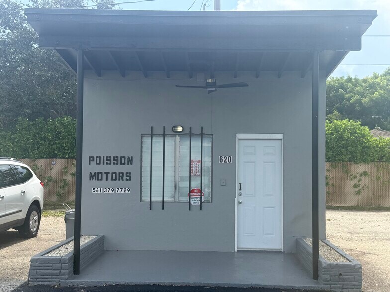 More Photos Of 620 Dixie Highway Hwy, Lake Worth Beach Land For Lease