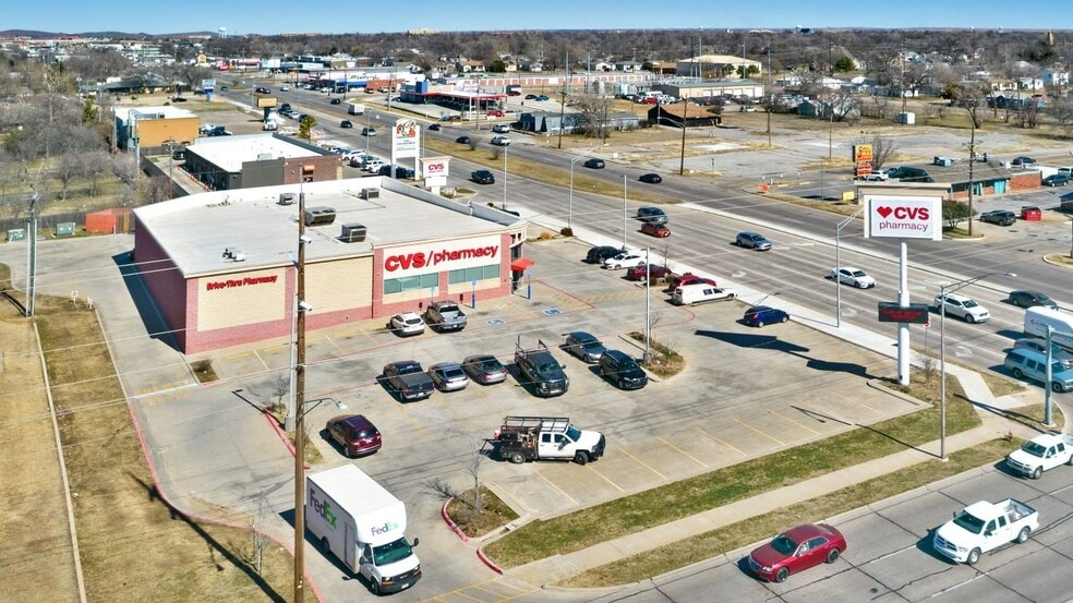 More Photos Of 2107 NW Cache Rd, Lawton Drugstore For Sale