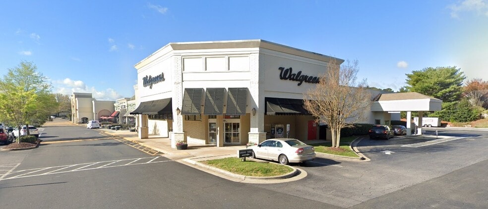More Photos Of 8311-8385 Creedmoor Rd, Raleigh Supermarket For Lease