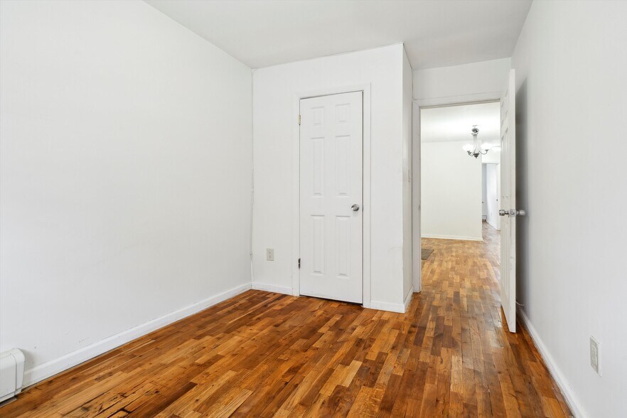 More Photos Of 458 Swinton Ave, Bronx Apartments For Sale