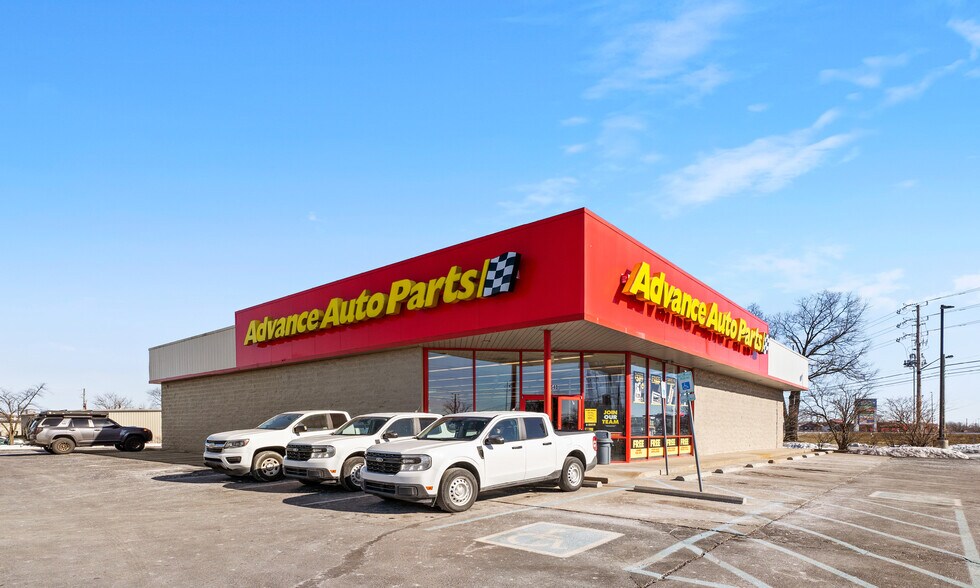 More Photos Of 10540 Pendleton Pike, Indianapolis Freestanding For Sale