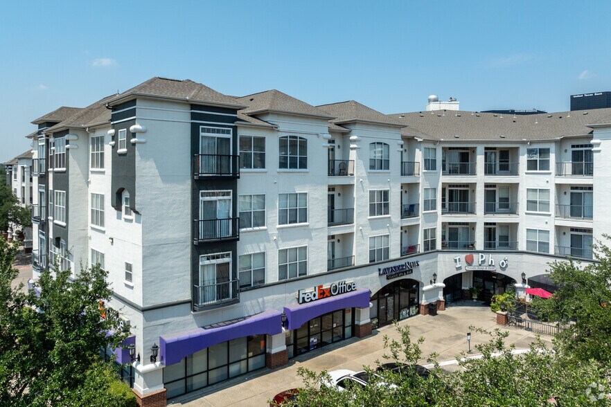 More Photos Of 7927 Forest Ln, Dallas Apartments For Lease