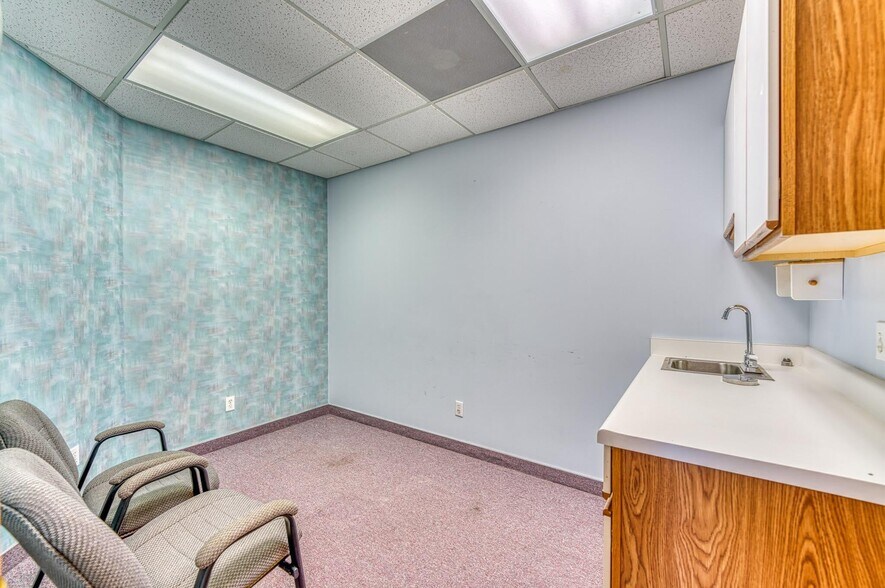 More Photos Of 100 W 4th St, Walsenburg Medical For Sale