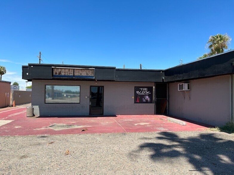 More Photos Of 4810 W Glendale Ave, Glendale Office For Sale
