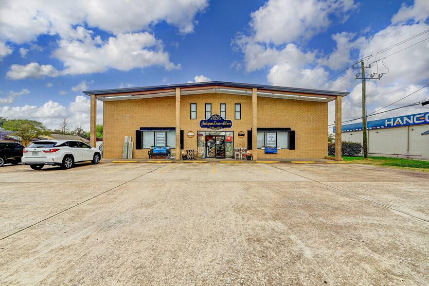 Primary Photo Of 8380 Spencer Hwy, La Porte Freestanding For Sale