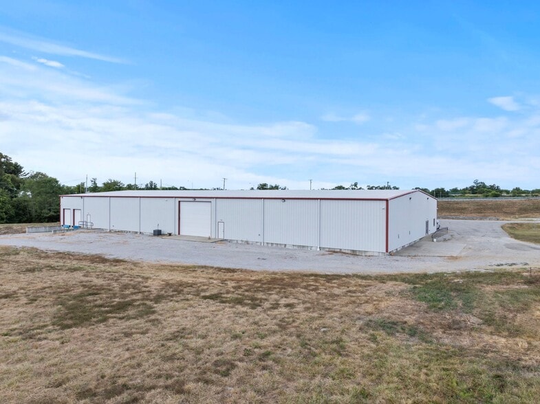 More Photos Of 620 US Highway 27 N, Cynthiana Industrial For Lease