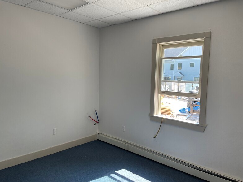 More Photos Of 41 Depot St, Bridgton Office For Lease