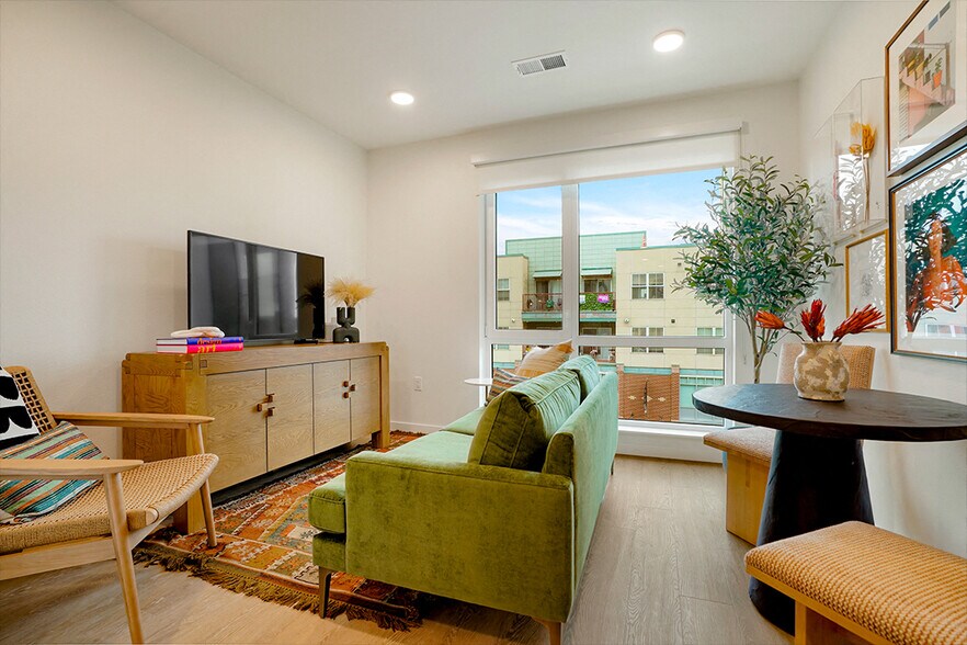 More Photos Of 1040 Santa Fe Dr, Denver Apartments For Lease