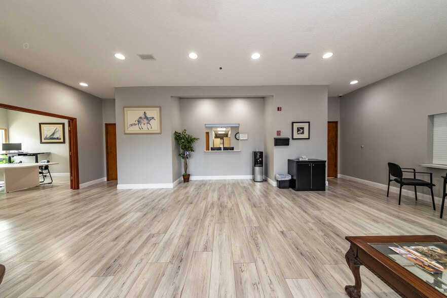 More Photos Of 26 Office Park Dr, Palm Coast Medical For Sale