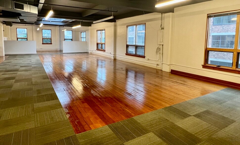 More Photos Of 1100 NW Glisan St, Portland Office For Lease