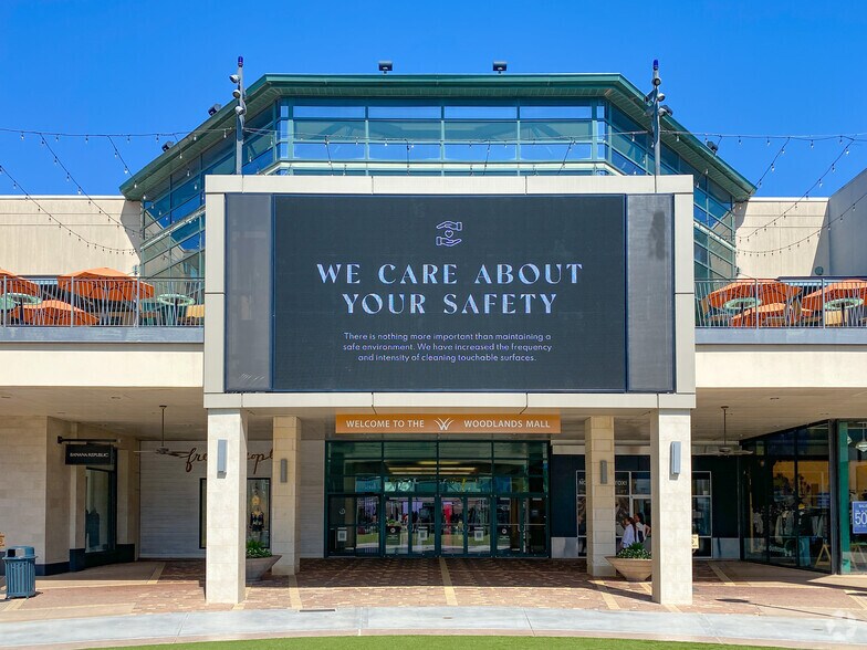 More Photos Of 1201 Lake Woodlands Dr, The Woodlands General Retail For Lease