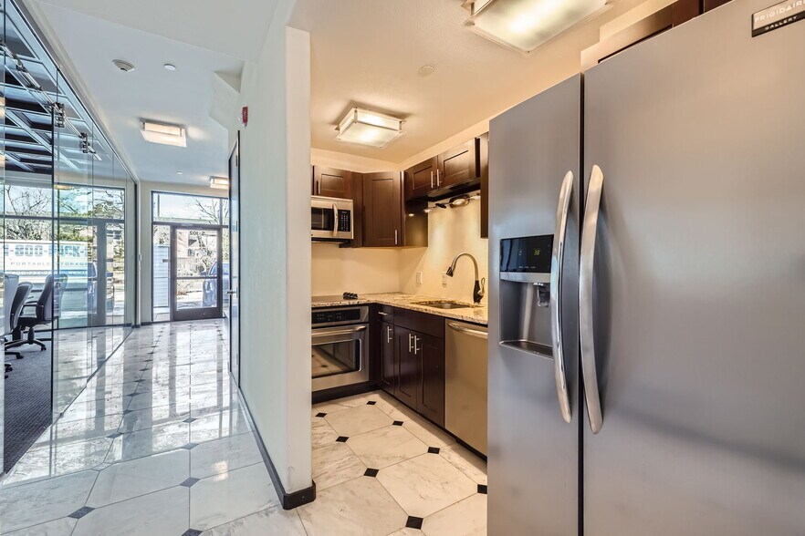 More Photos Of 11616 Shaffer Pl, Littleton Showroom For Sale