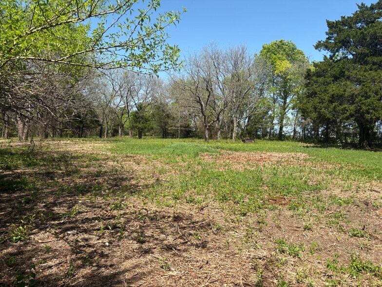 More Photos Of 1021 Rockport rd, Sherman Land For Sale