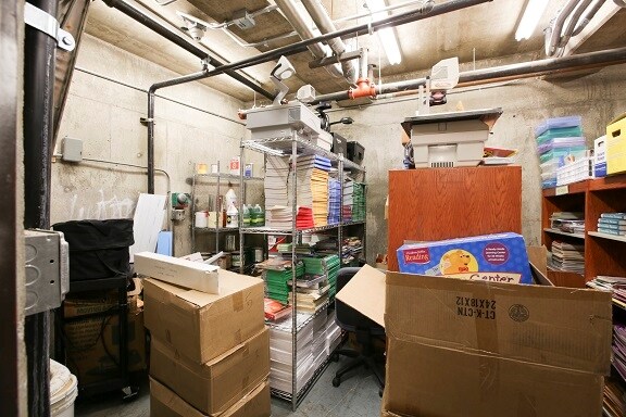 More Photos Of 5050 N 19th Ave, Phoenix Schools For Lease