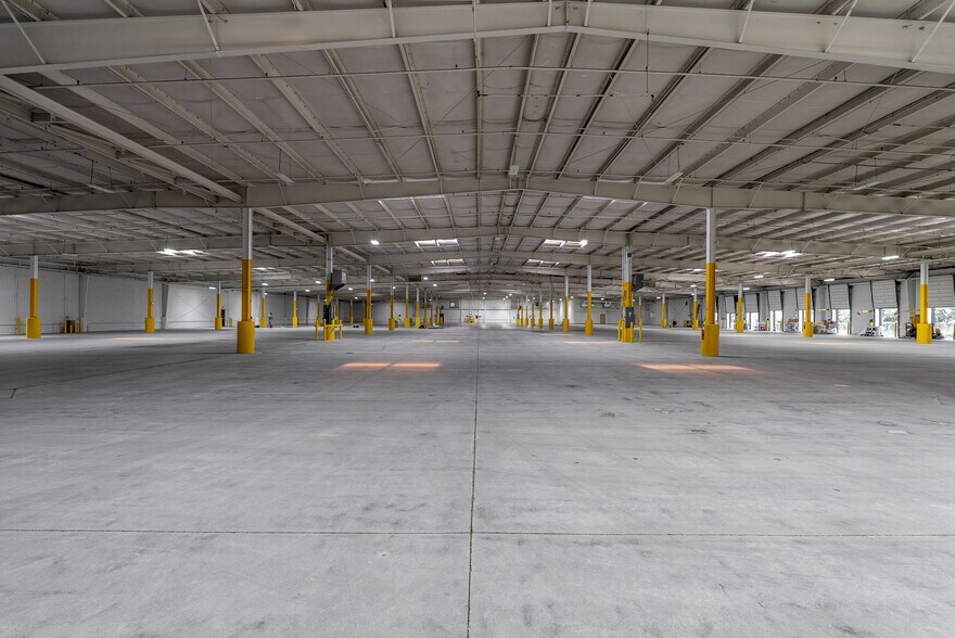 More Photos Of 230 Ellery Ct, Nashville Distribution For Lease