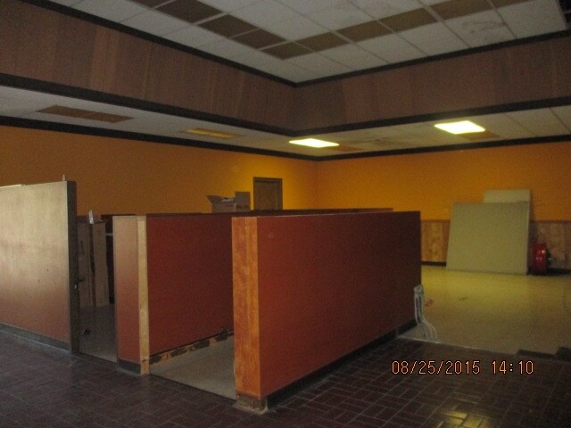 More Photos Of 398 Main St, Tulelake Bank For Sale