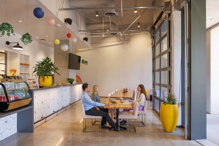 More Photos Of 5000 Birch St, Newport Beach Unknown For Lease