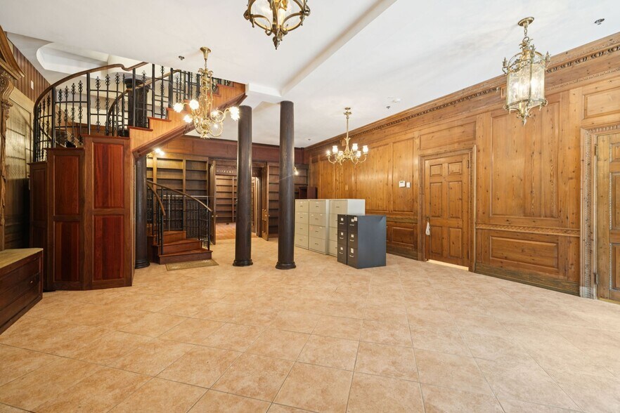 More Photos Of 1374 Peter Pond Rd, Ashland City Lodge Meeting Hall For Sale