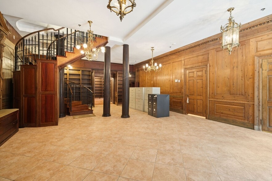 More Photos Of 1374 Peter Pond Rd, Ashland City Lodge Meeting Hall For Sale