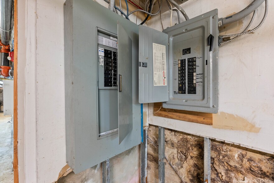 More Photos Of 1312 South St, Philadelphia Storefront Retail Residential For Sale