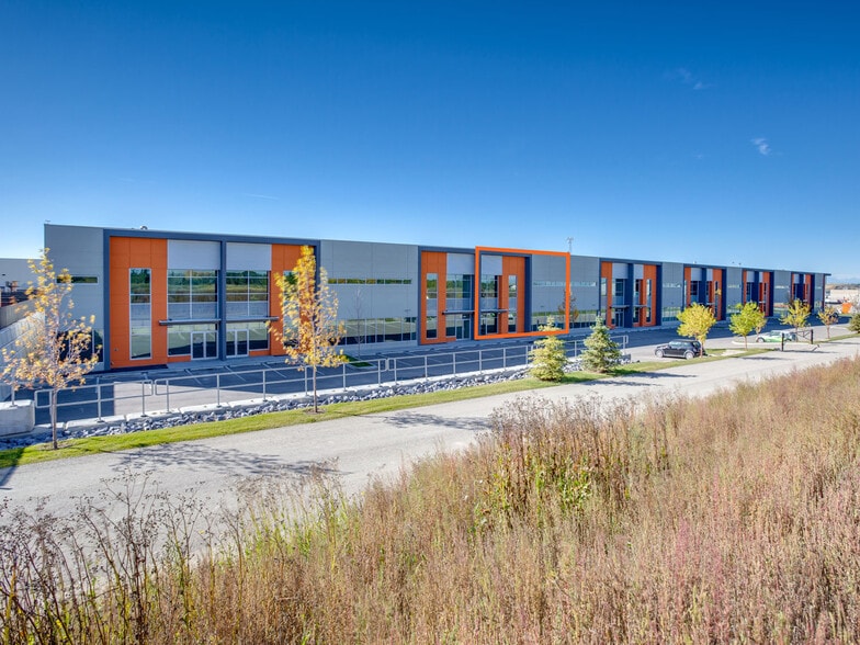 More Photos Of 4 Highland Park Green NE, Rocky View No 44 Warehouse For Sale