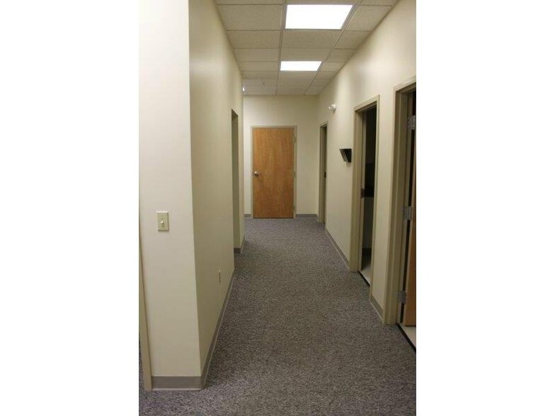 More Photos Of 219 Capitol St, Augusta Office For Lease