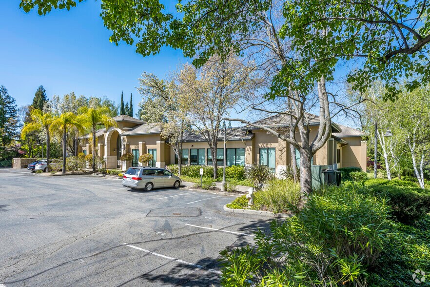More Photos Of 9700 Village Center Dr, Granite Bay Office For Sale