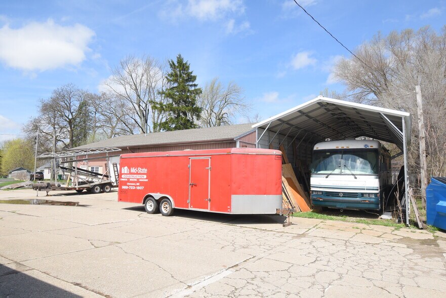 More Photos Of 1201-1213 Corunna Ave, Owosso Storefront Retail Office For Sale