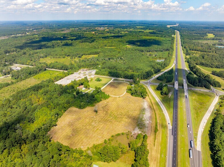 More Photos Of Charleston Hwy @ US 178/I-95, Saint George Land For Sale