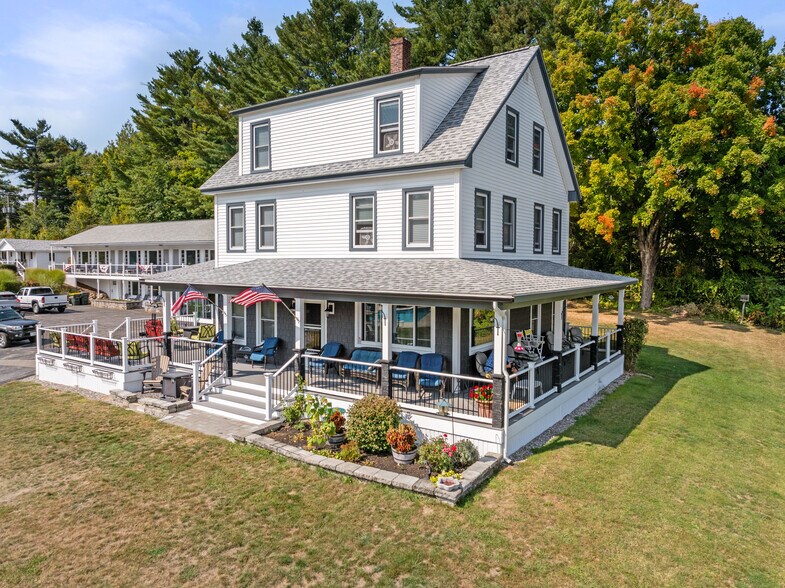 More Photos Of 291 Endicott St N, Laconia Hotel For Sale
