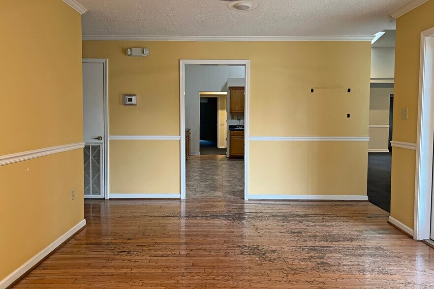 More Photos Of 1117 Brookhaven Rd, Franklin Assisted Living For Sale