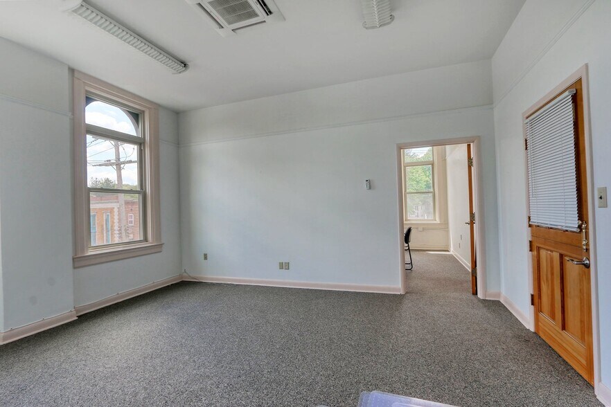 More Photos Of 59 N Main St, Liberty Loft Creative Space For Sale