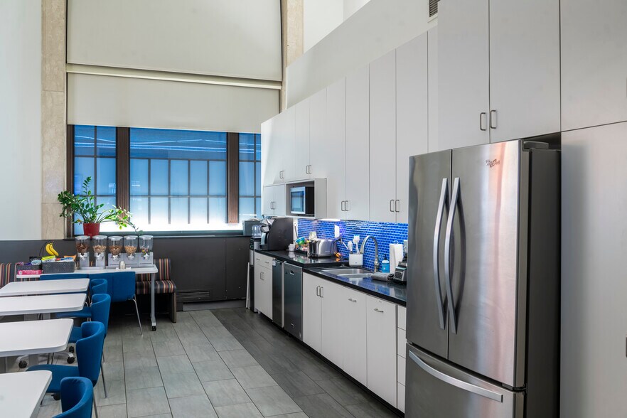 More Photos Of 909 Walnut St, Kansas City Apartments For Lease