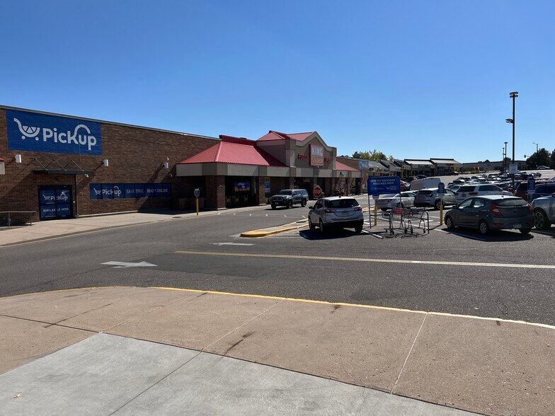 More Photos Of 8210-8236 S Holly St, Centennial Unknown For Lease