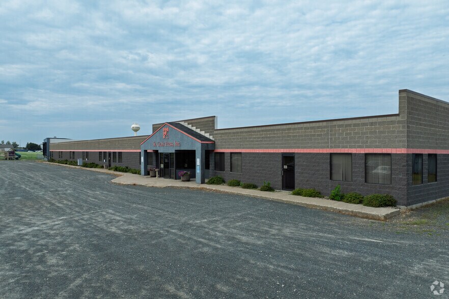 Primary Photo Of 1185 S Knowles Ave, New Richmond Manufacturing For Sale