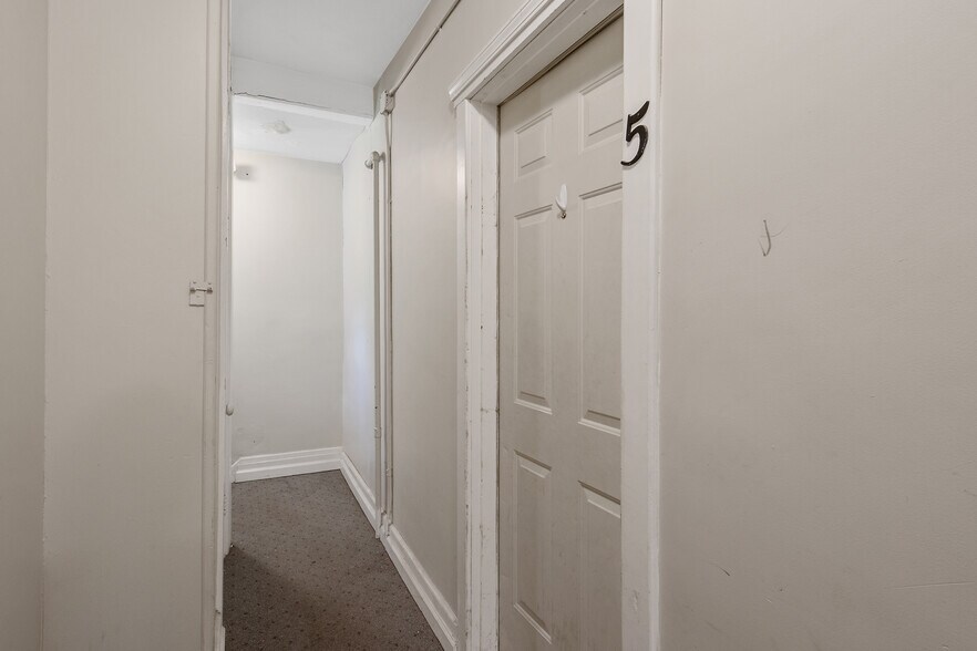 More Photos Of 101 Comstock Ave, Syracuse Apartments For Sale