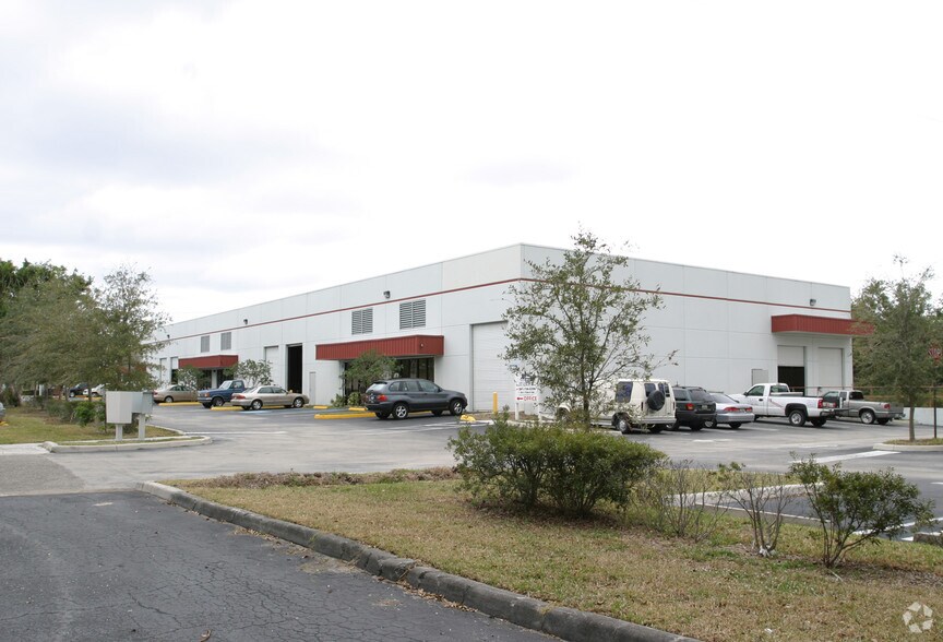 More Photos Of 2200 Corporate Dr, Boynton Beach Warehouse For Lease