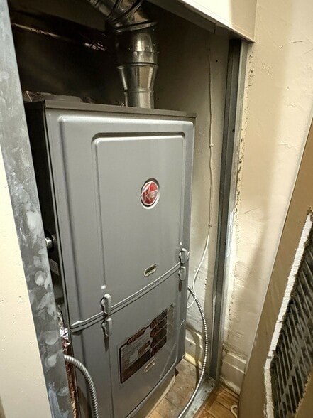 More Photos Of , Chicago Multifamily For Sale