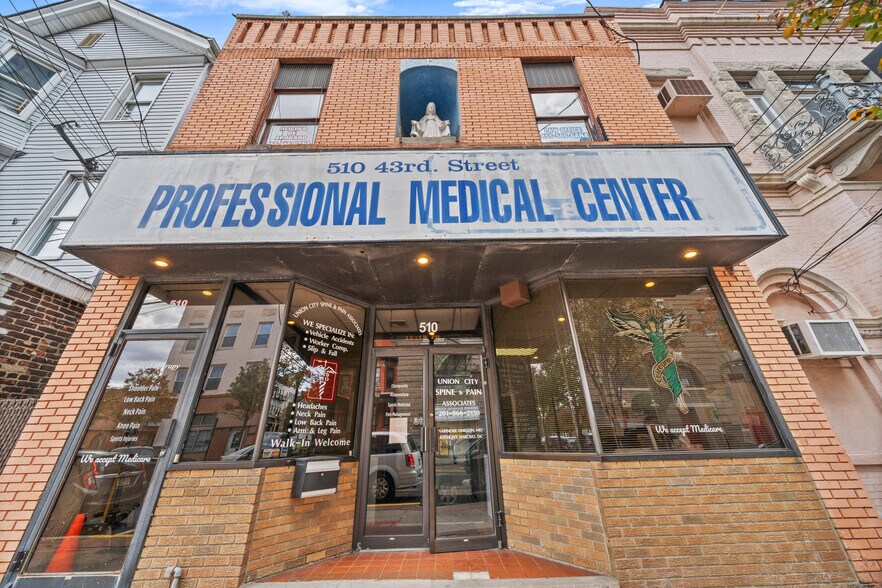 More Photos Of 510 43rd St, Union City Medical For Sale