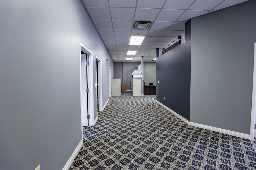 More Photos Of , Paducah Unknown For Sale