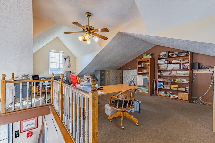 More Photos Of 4577 S Lake Rd, Brockport Auto Dealership For Sale