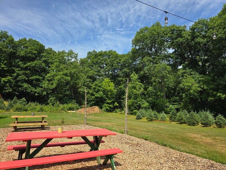 More Photos Of 11 Bunker Hill Rd, Andover Warehouse For Sale