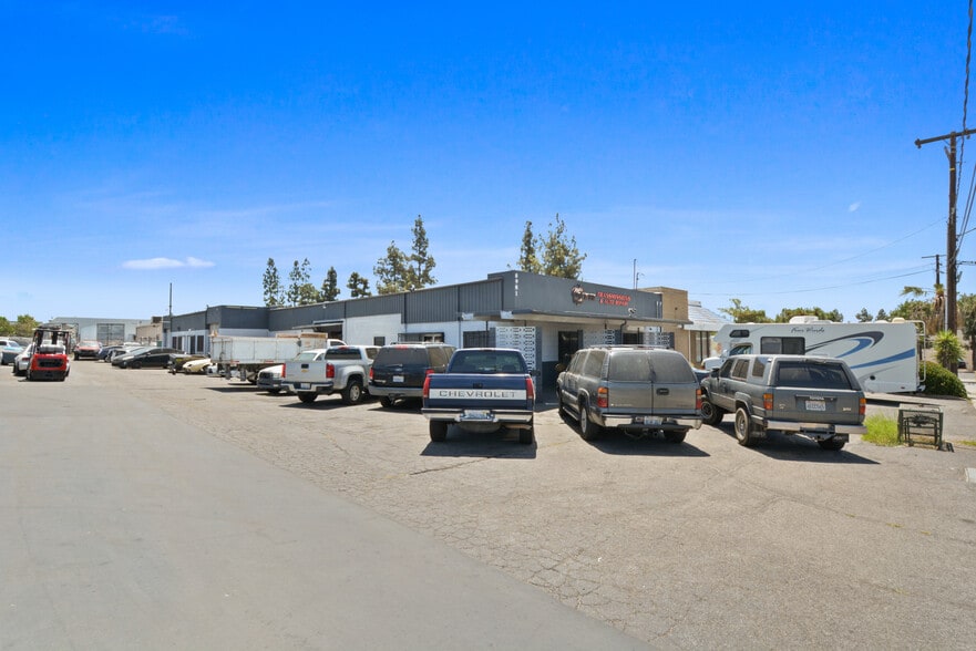 More Photos Of 8981-8983 Rose Ave, Montclair Auto Repair For Sale
