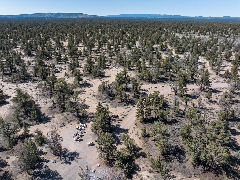 More Photos Of 61212 Obernolte Rd, Bend Specialty For Sale